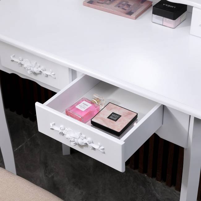 Туалетный столик CZ15