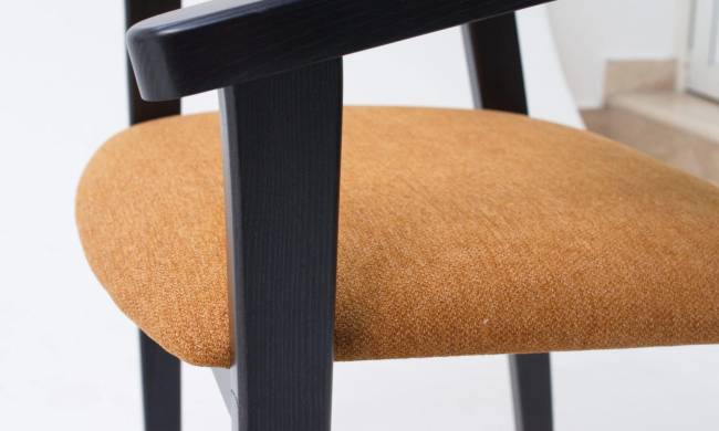 Стул-кресло Челси ПМ чёрный/карри