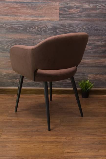 Стол Монте К 100 орех с креслами Пичч велюр коричневый