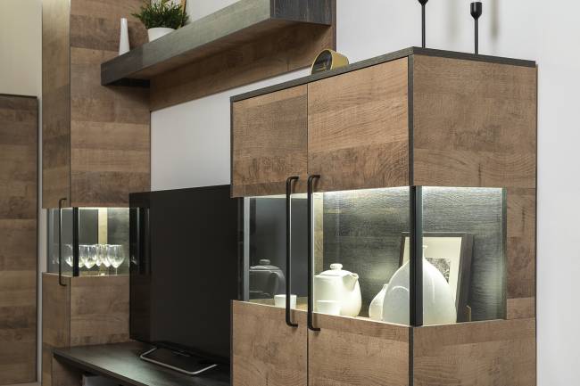 Комод с витриной и подсветкой и комод с ящиками Трувор цвет дуб гранж песочный/интра Комод с витриной и подсветкой и комод с ящиками Трувор цвет дуб гранж песочный/интра